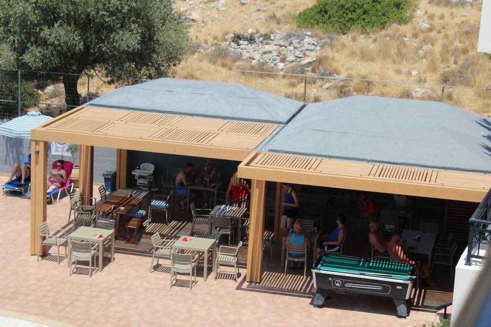 Lindos Nest Aparthotel Pefki  Exterior photo